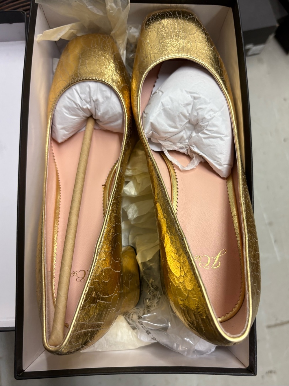 J. Crew Celia Pump with Crackled Metallic. Size 9. New.